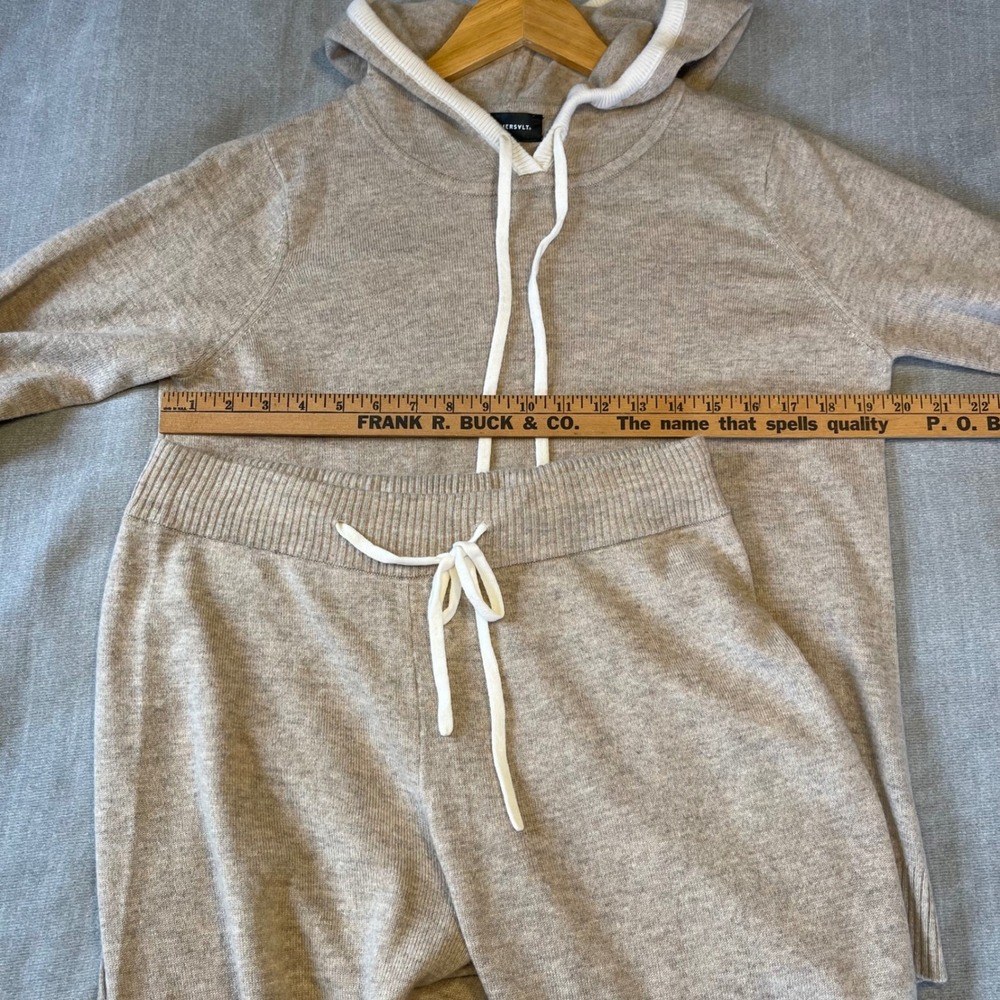 Summersalt The Wool Cashmere Hoodie and Jogger Lounge Set Beige Small Old Money - Picture 6 of 12